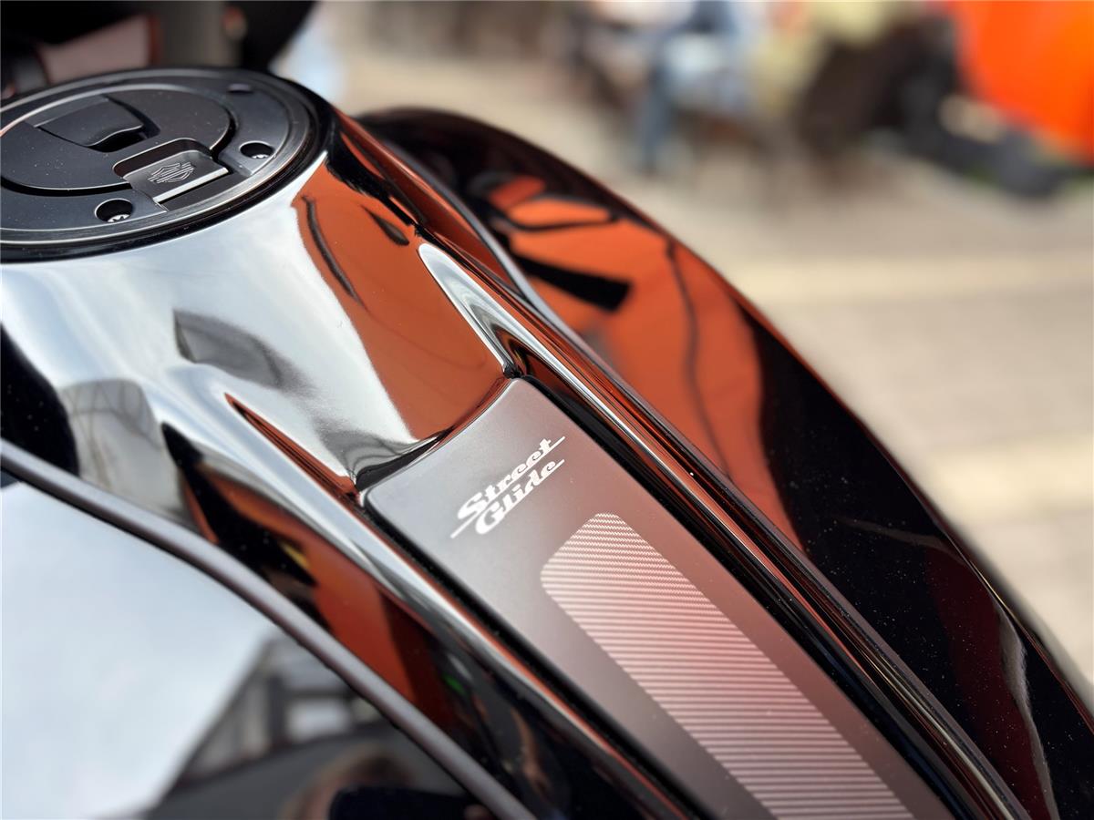 2024 Harley-Davidson Street Glide FLHX