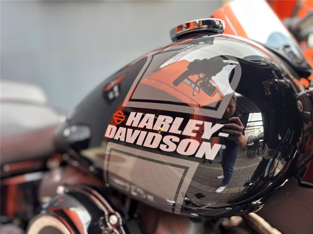 2022 Harley-Davidson Softail Sport Glide FLSB