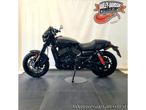 HARLEY-DAVIDSON STREET ROD