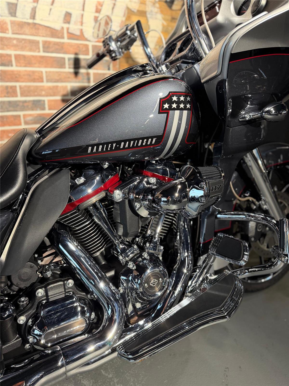 2019 harley-davidson FLTRXSE Road Glide Special 117 CVO