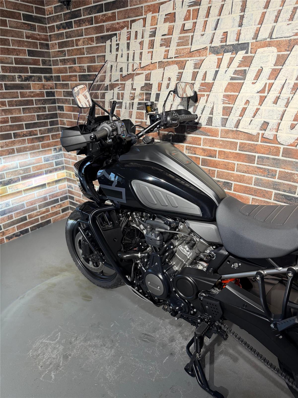 2022 harley-davidson RA Pan America 1250 Special