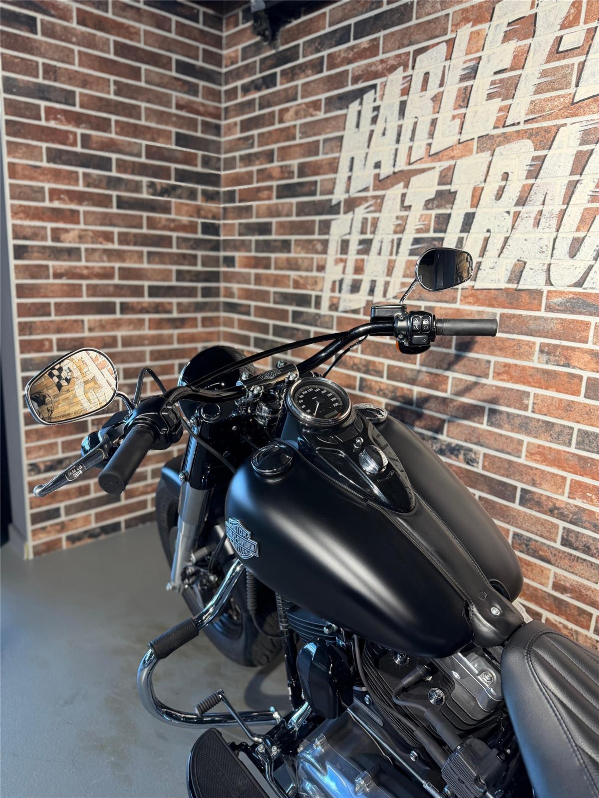2018 harley-davidson FLS Softail Slim ABS (35kw possible)