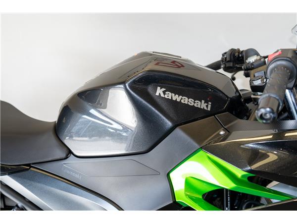 2024 KAWASAKI NINJA 400