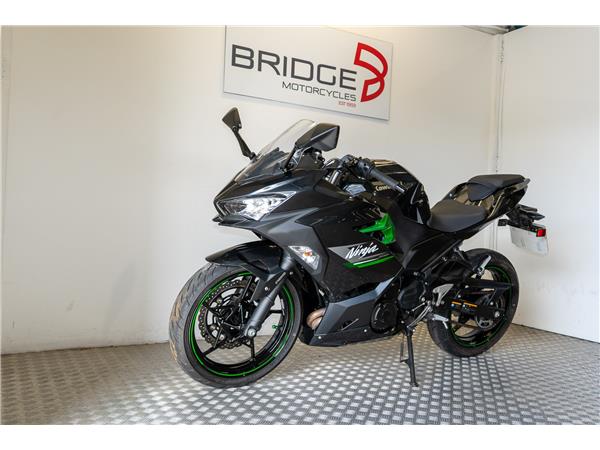 2024 KAWASAKI NINJA 400