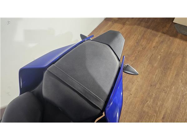 2025 YAMAHA YZF R125