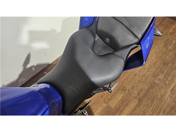 2025 YAMAHA YZF R125