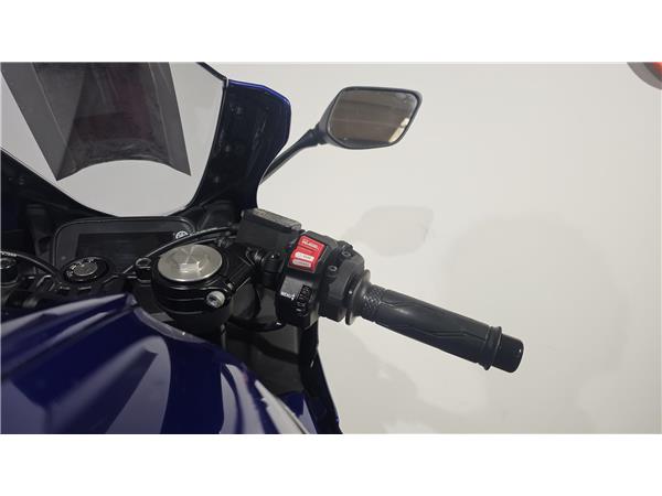 2025 YAMAHA YZF R125