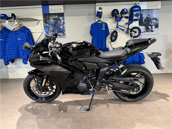 2026 YAMAHA R7