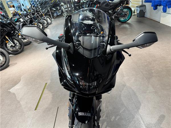 2026 YAMAHA R7