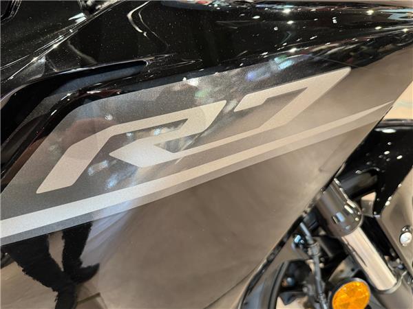 2026 YAMAHA R7