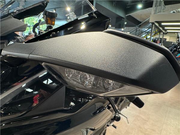 2026 YAMAHA R7
