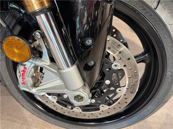 2026 YAMAHA YZF R9