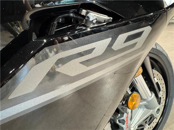 2026 YAMAHA YZF R9