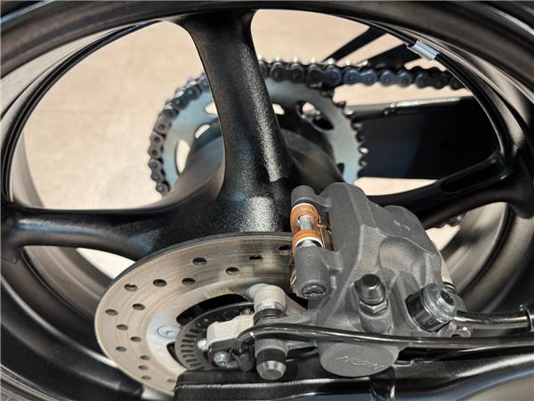 2026 YAMAHA YZF R9