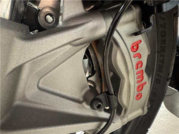 2026 YAMAHA YZF R9
