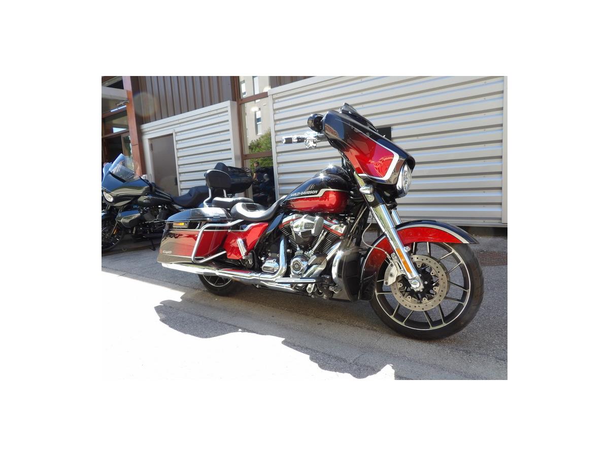 2021 HARLEY-DAVIDSON STREET GLIDE