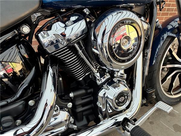 2020 HARLEY-DAVIDSON SOFTAIL FXLR LOWRIDER