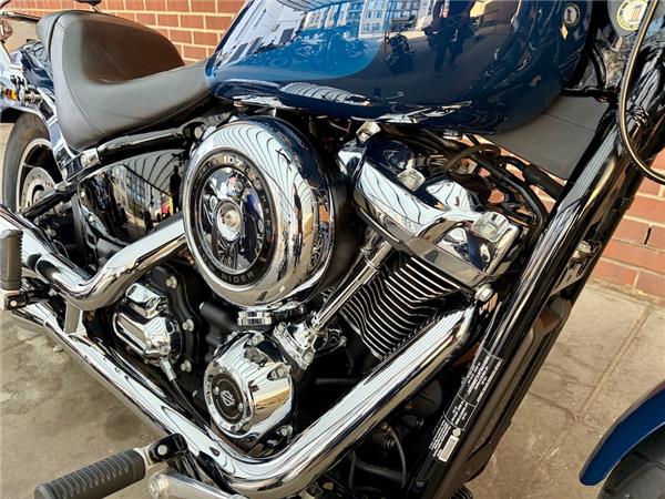 2020 HARLEY-DAVIDSON SOFTAIL FXLR LOWRIDER