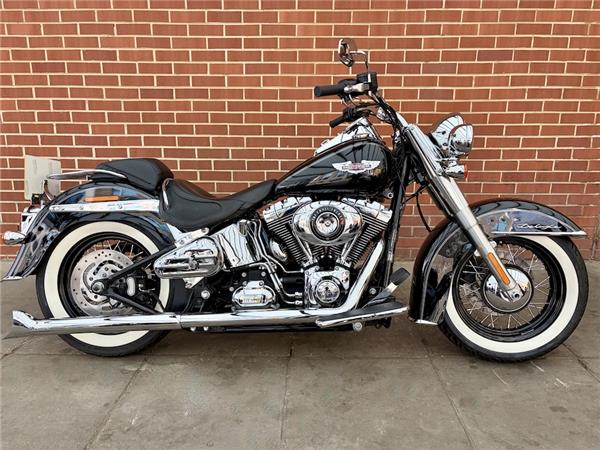 2012 HARLEY-DAVIDSON SOFTAIL FLSTN DELUXE
