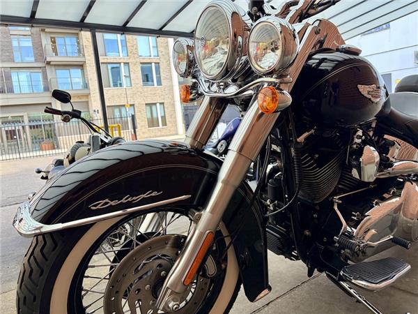 2012 HARLEY-DAVIDSON SOFTAIL FLSTN DELUXE