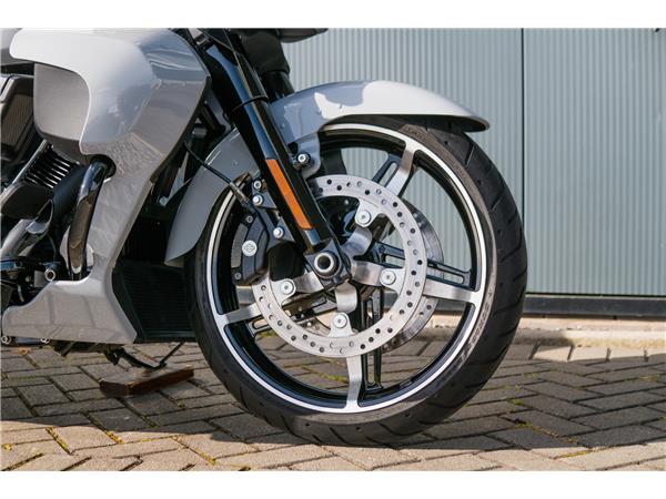 2025 Harley-Davidson Street Glide Ultra