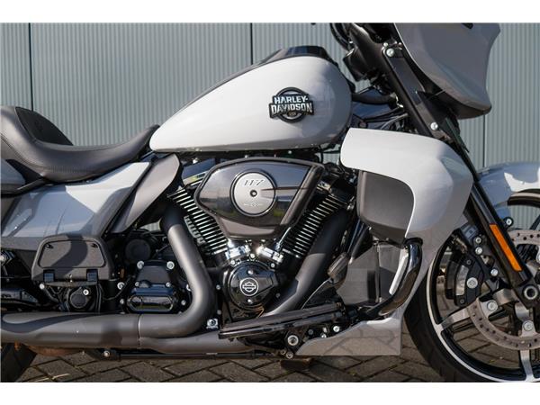2025 Harley-Davidson Street Glide Ultra