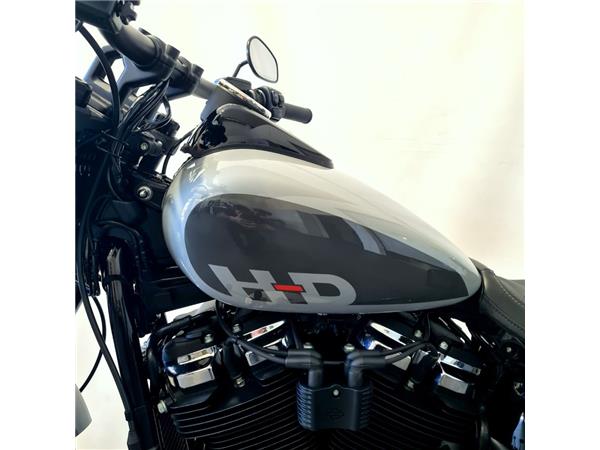 HARLEY-DAVIDSON FAT BOB