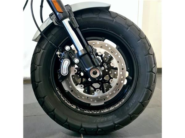 HARLEY-DAVIDSON FAT BOB