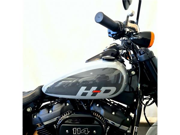 HARLEY-DAVIDSON FAT BOB