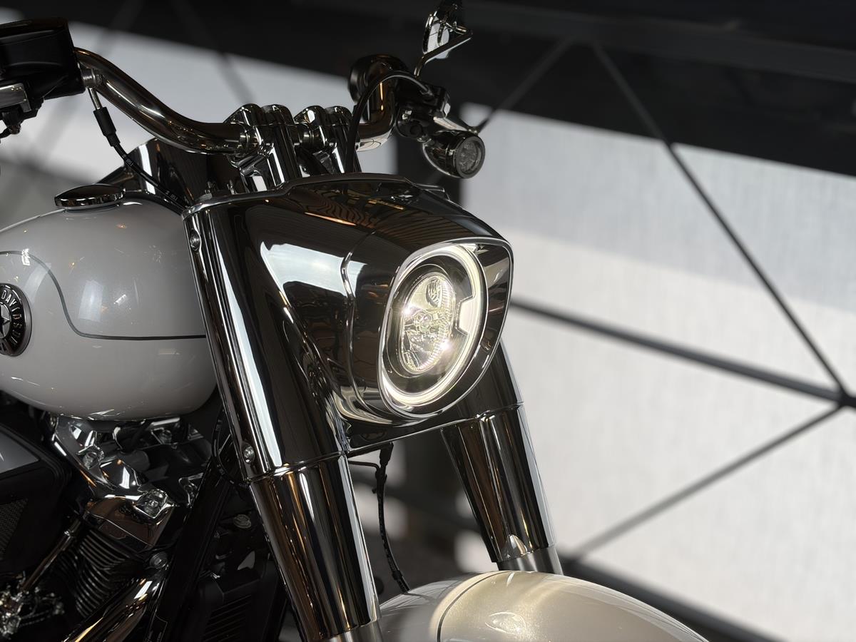 FLFB Softail Fat Boy 117  | SISSY BAR | 6.864 KM