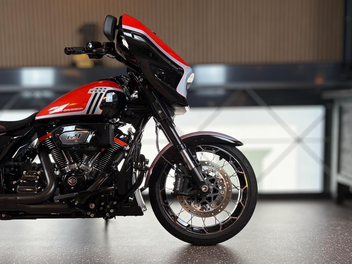 FLHXSE CVO Street Glide 121 IM KUNDENAUFTRAG