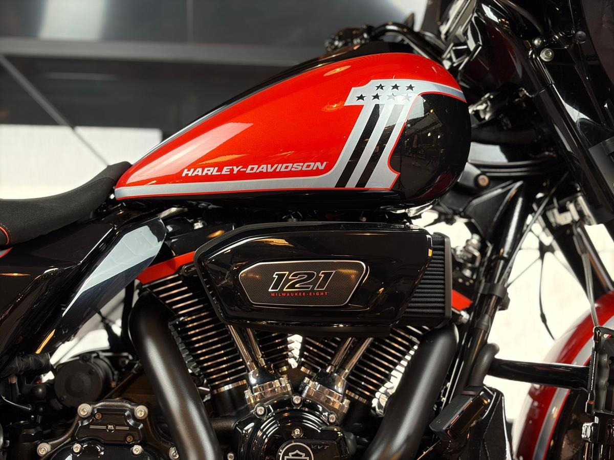 FLHXSE CVO Street Glide 121 IM KUNDENAUFTRAG