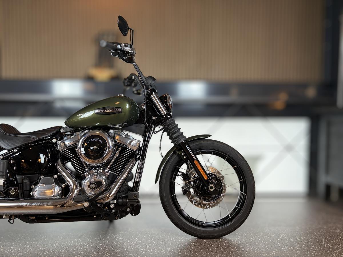 FXBB Street Bob 117 