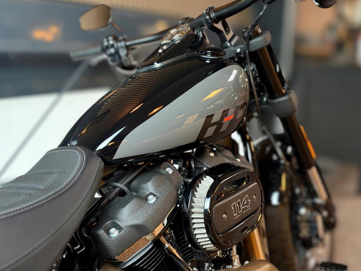FXFBS Fat Bob 114  | JEKILL & HYDE