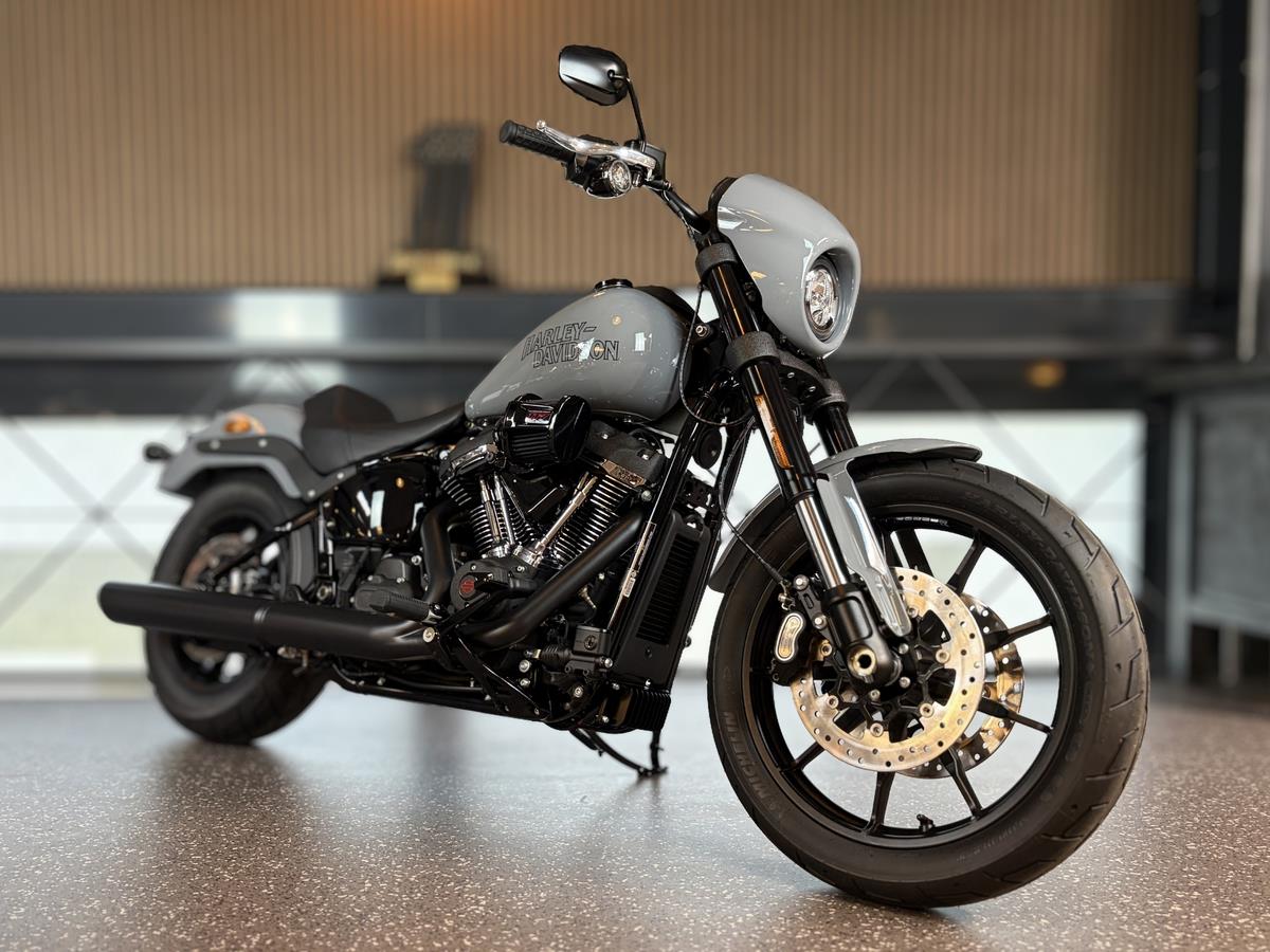 FXLRS Softail Low Rider S 117 