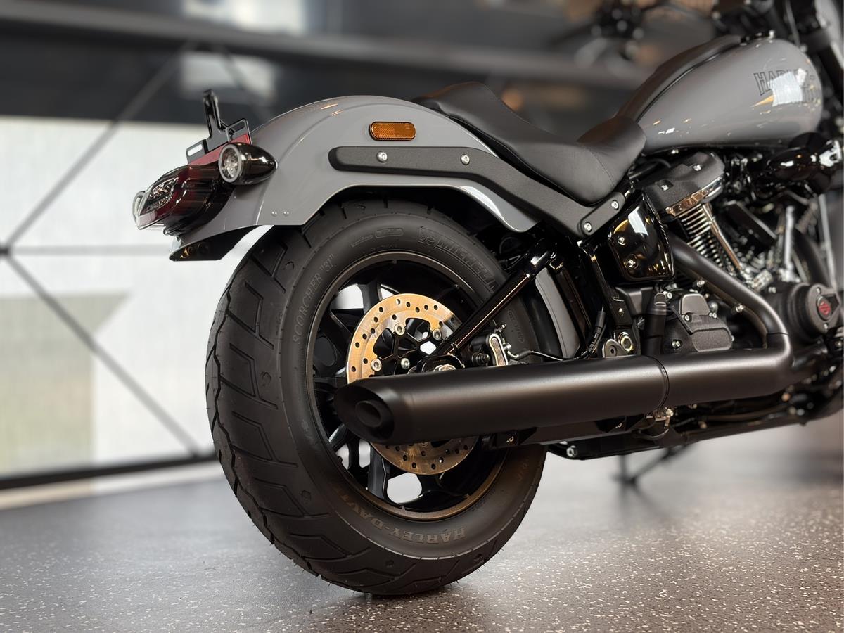 FXLRS Softail Low Rider S 117 