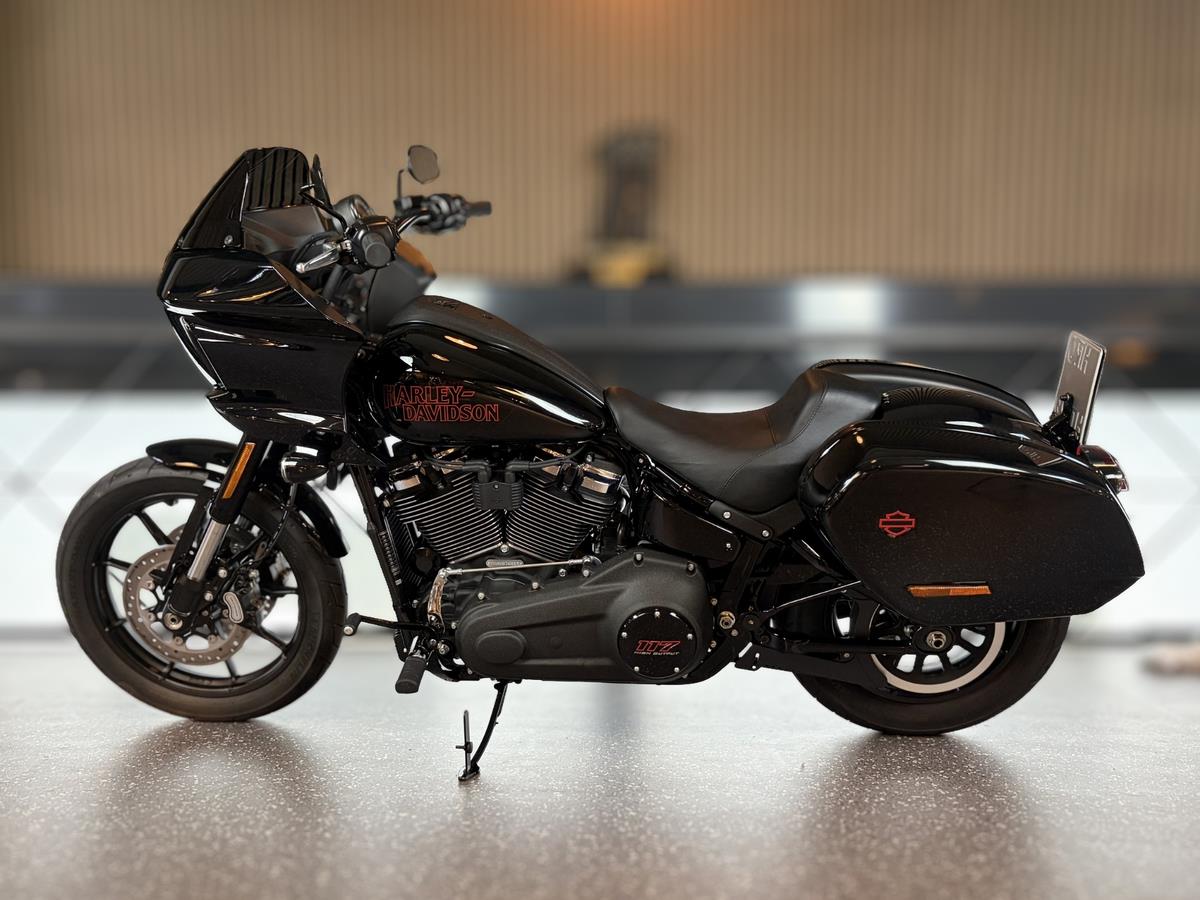 FXLRST Low Rider ST 117  | JEKILL & HYDE