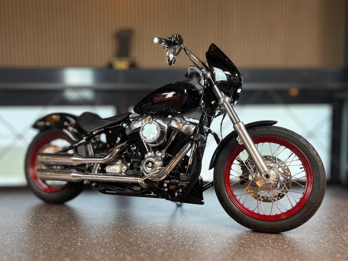 FXST Softail Standard 35kW CUSTOM BIKE