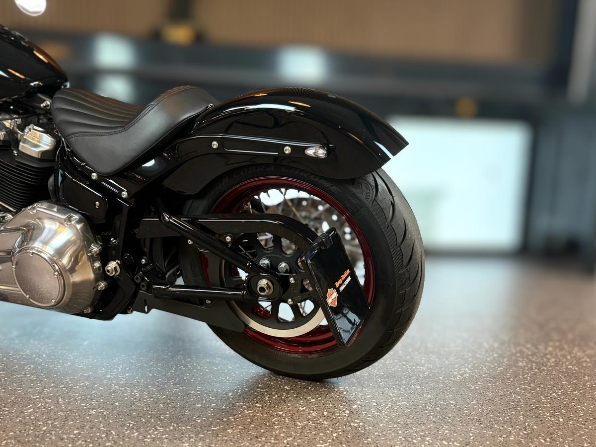 FXST Softail Standard 35kW CUSTOM BIKE