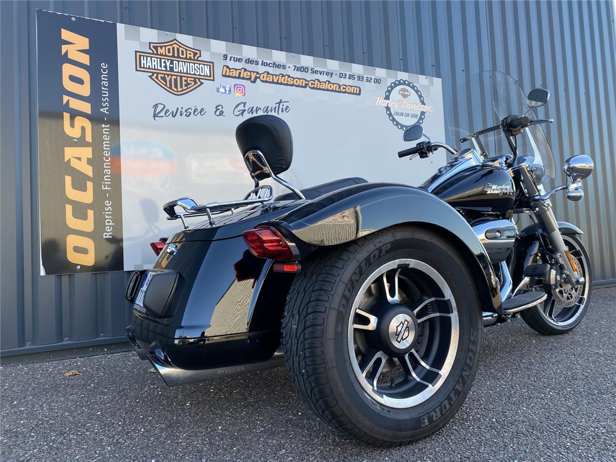 2022 HARLEY-DAVIDSON FREEWHEELER