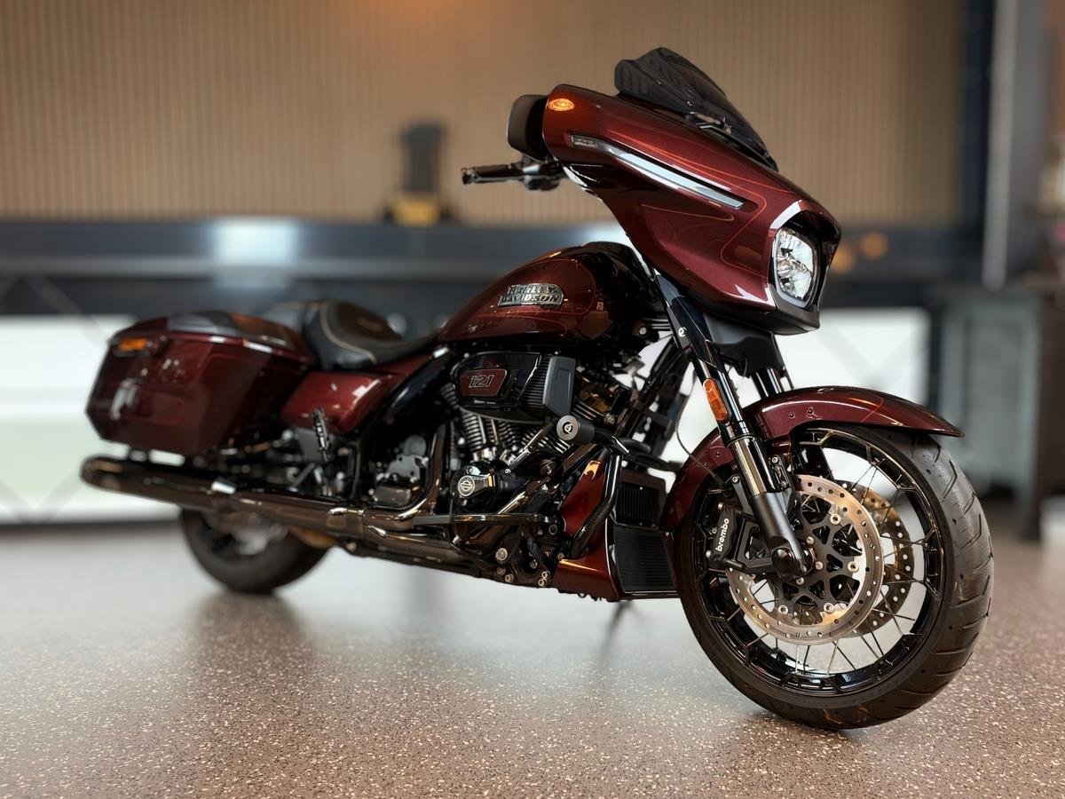 FLHXSE CVO Street Glide 121  | JEKILL & HYDE