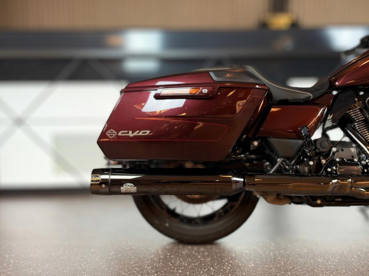 FLHXSE CVO Street Glide 121  | JEKILL & HYDE