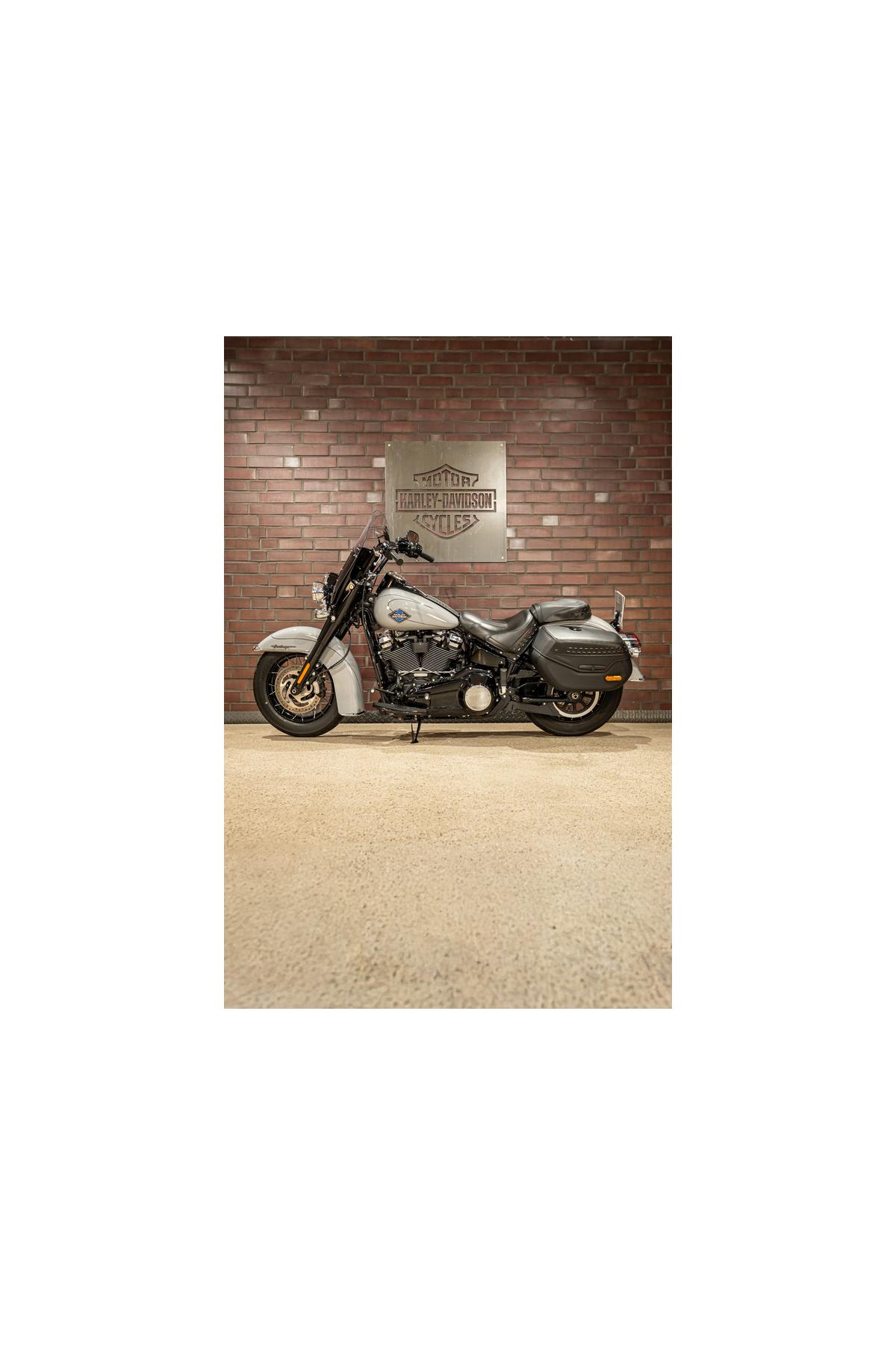 FLHC Softail Heritage Classic Original 2025