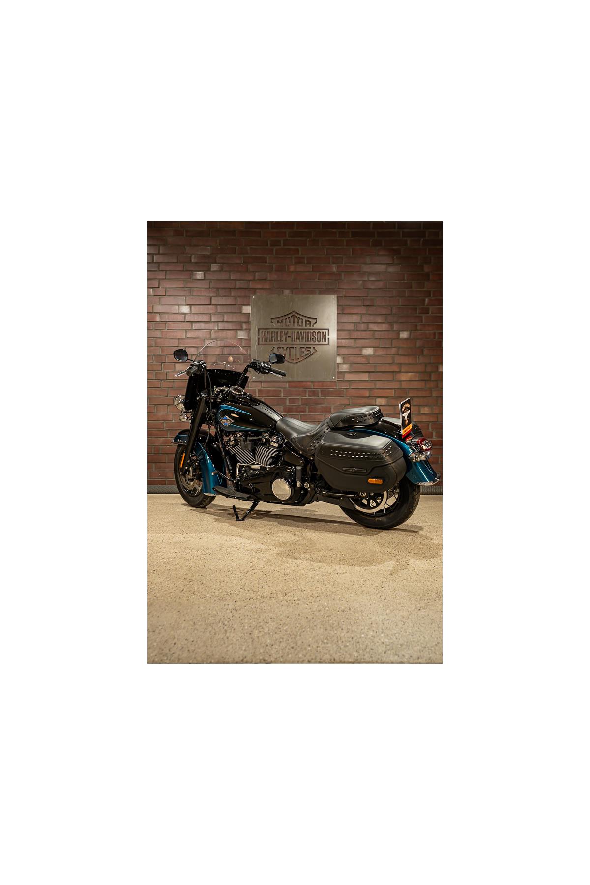 FLHC Softail Heritage Classic 