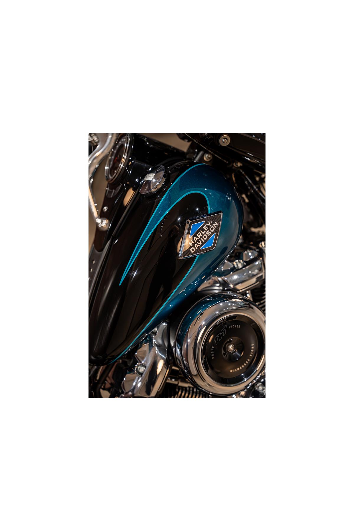 FLHC Softail Heritage Classic 