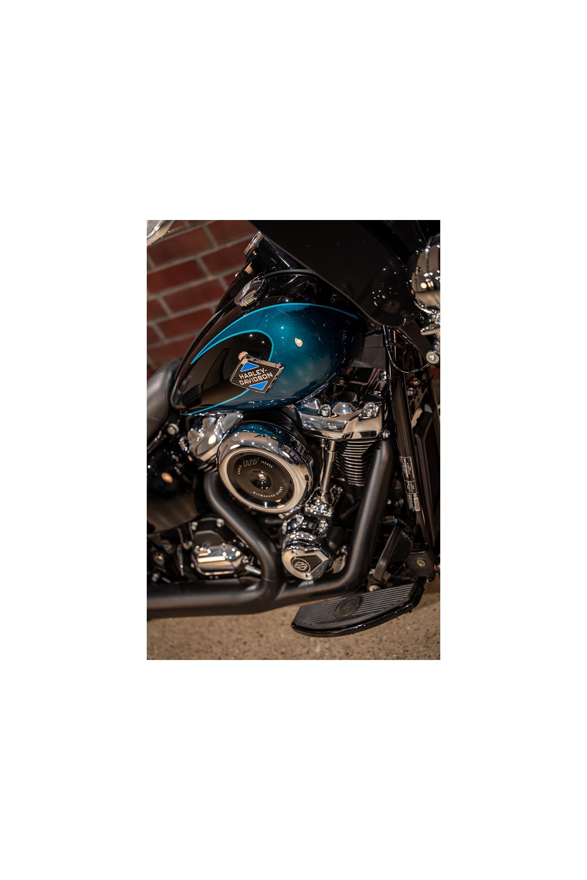 FLHC Softail Heritage Classic 
