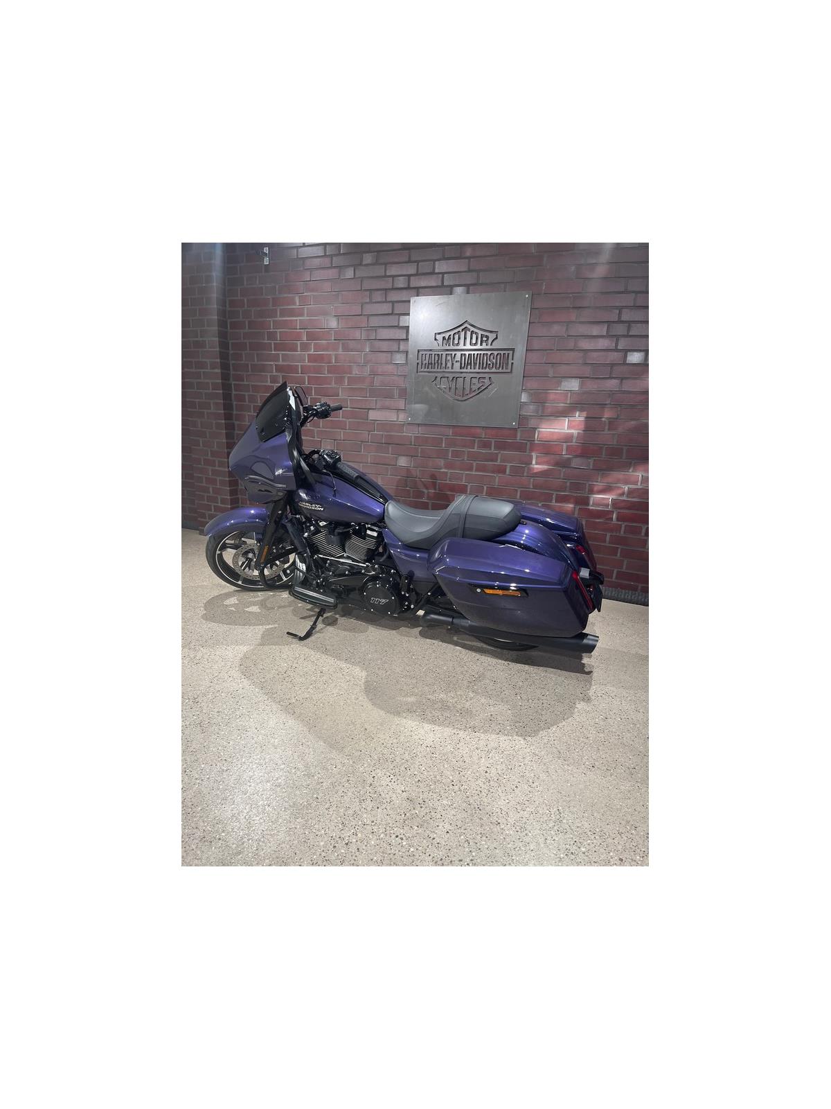 FLHX Street Glide 