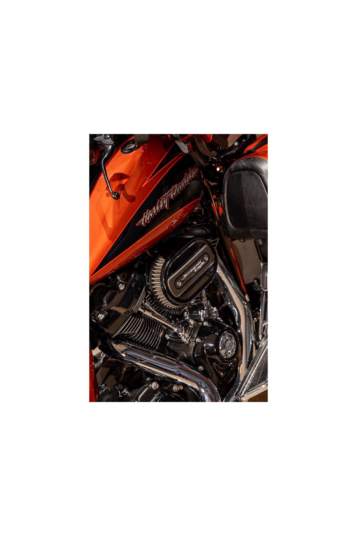 FLHXSE Street Glide CVO Jekill & Hyde