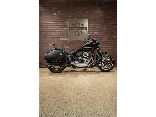 FLSB Softail Sport Glide Jekill & Hyde
