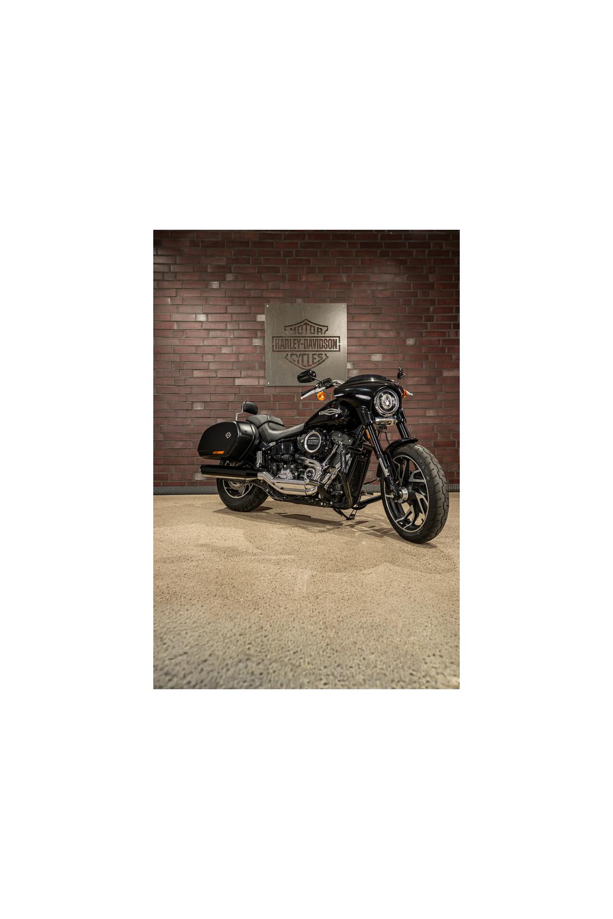 FLSB Softail Sport Glide Jekill & Hyde
